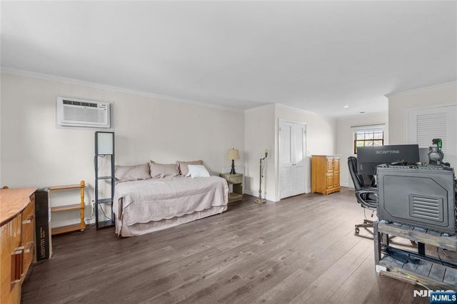 70 Lennon, Clifton, NJ 07013