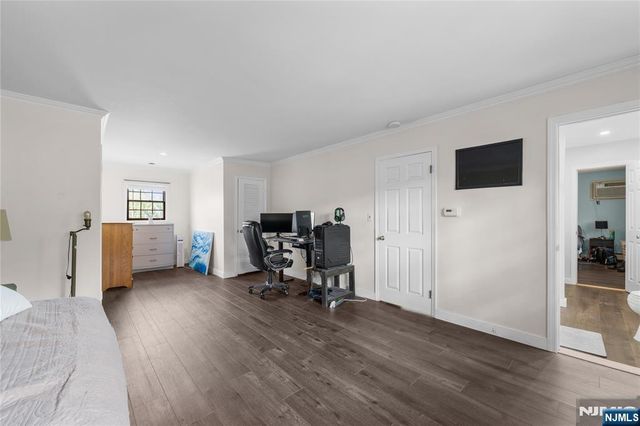 70 Lennon, Clifton, NJ 07013