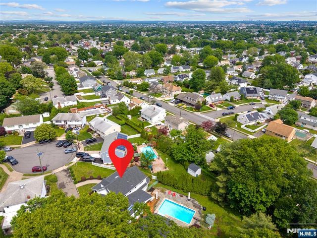 70 Lennon, Clifton, NJ 07013