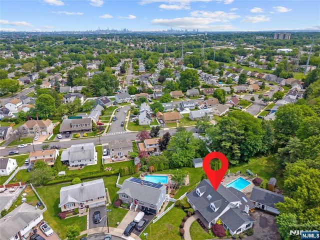70 Lennon, Clifton, NJ 07013