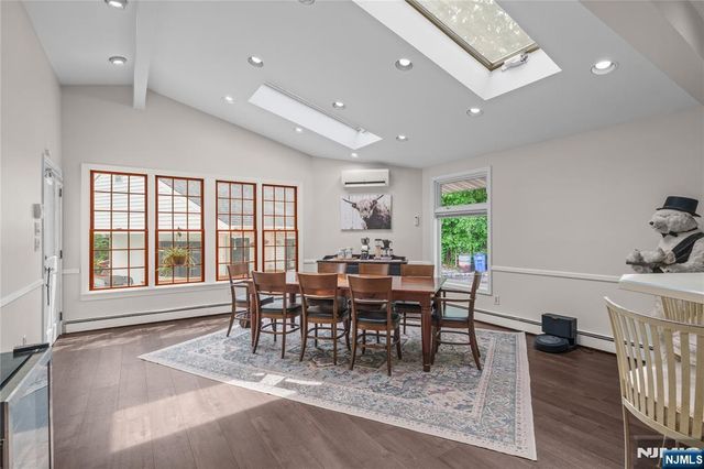 70 Lennon, Clifton, NJ 07013