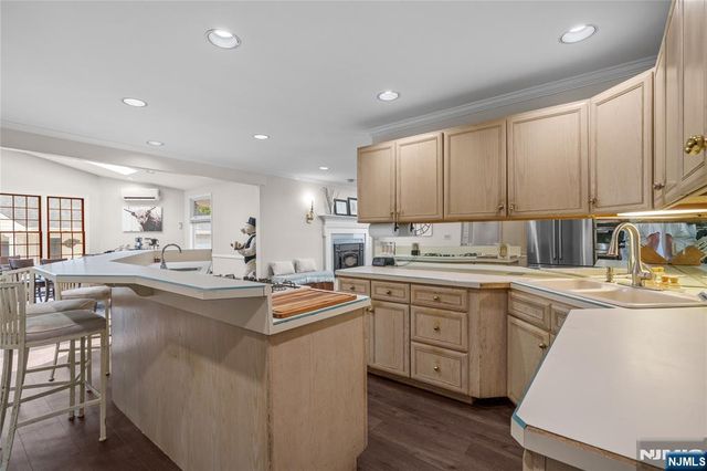 70 Lennon, Clifton, NJ 07013