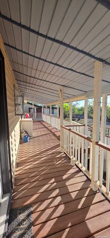 4029 County Road 117, Floresville, TX 78114