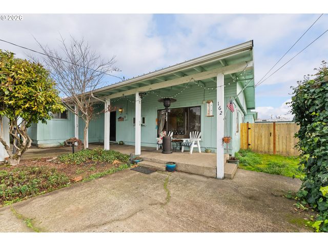 162 KRUSE St, Sutherlin, OR 97479