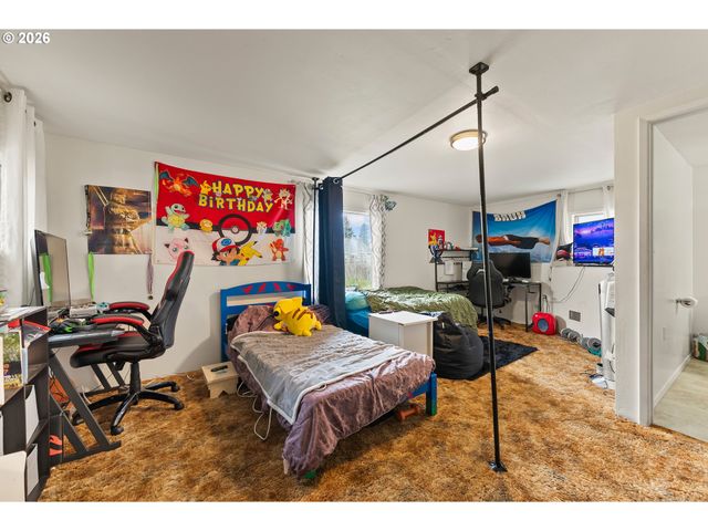 162 KRUSE St, Sutherlin, OR 97479