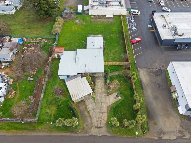 162 KRUSE St, Sutherlin, OR 97479