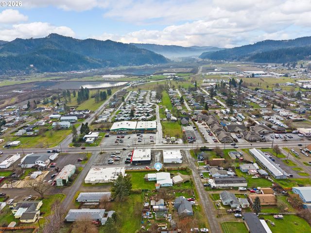 162 KRUSE St, Sutherlin, OR 97479