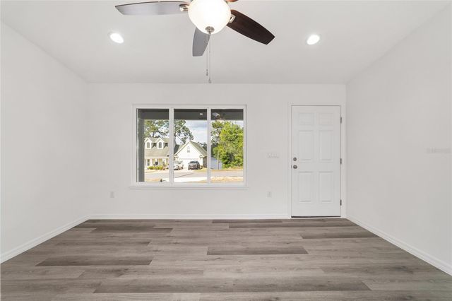 13078 NE 7TH LOOP, Silver Springs, FL 34488
