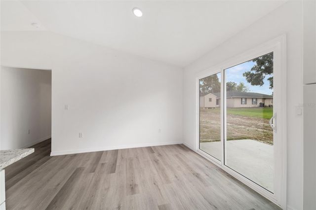 13078 NE 7TH LOOP, Silver Springs, FL 34488