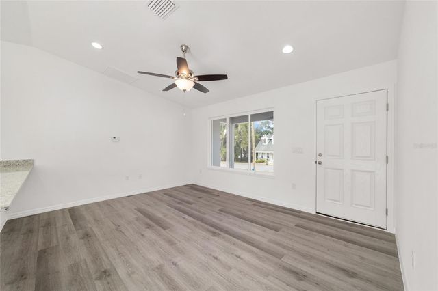 13078 NE 7TH LOOP, Silver Springs, FL 34488