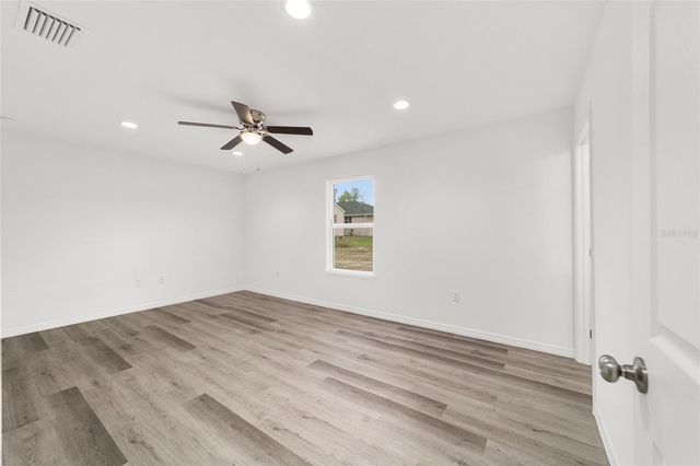 13078 NE 7TH LOOP, Silver Springs, FL 34488