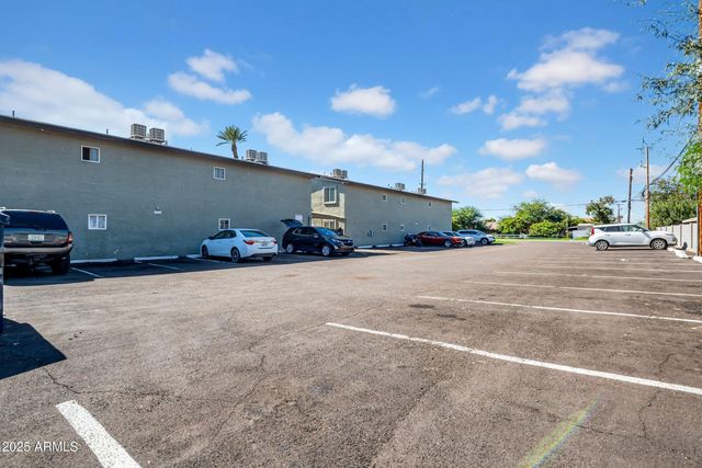 2234 W HAZELWOOD Street, Phoenix, AZ 85015