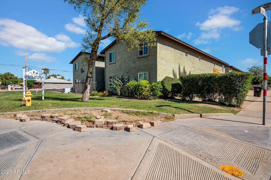 2234 W HAZELWOOD Street, Phoenix, AZ 85015 — photo 3