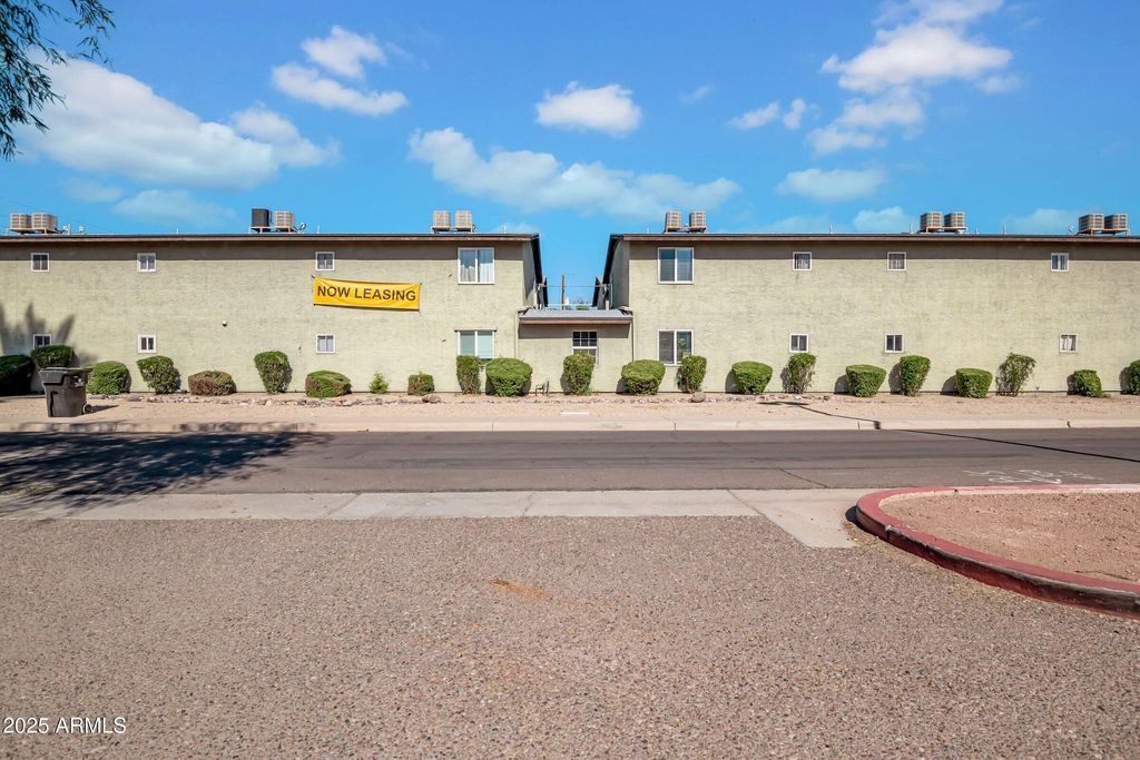 2234 W HAZELWOOD Street, Phoenix, AZ 85015 — photo 4