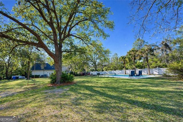 113 Serenoa Drive, Brunswick, GA 31523