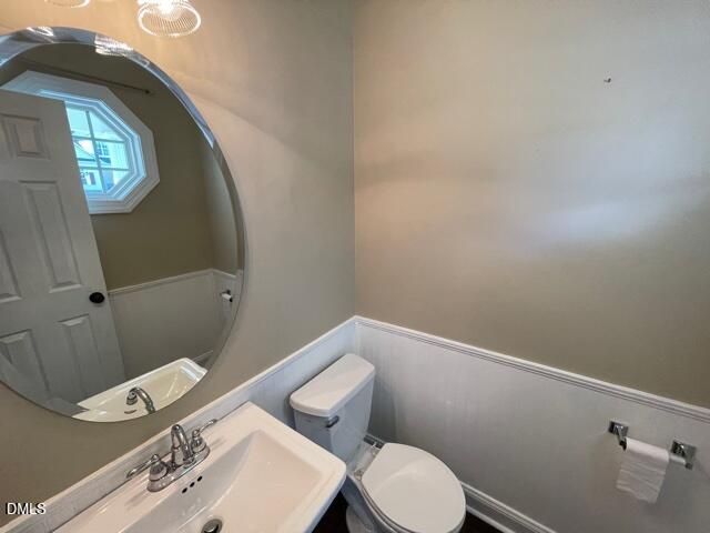 433 Holly Thorn Trace, Holly Springs, NC 27540