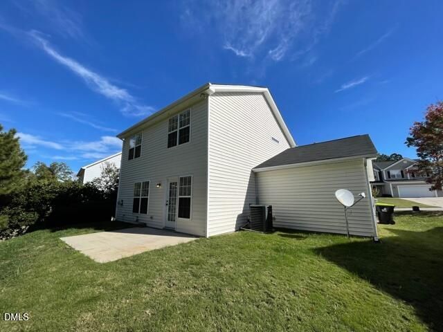 433 Holly Thorn Trace, Holly Springs, NC 27540