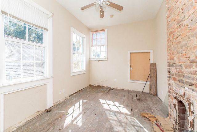 2761 Orchid St, New Orleans, LA 70119