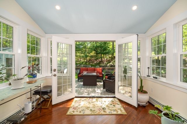 43 Woodward Ave, Gloucester, MA 01930