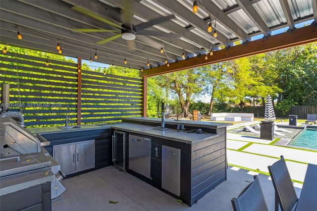 13741 SW 72nd Ter, Miami, FL 33183