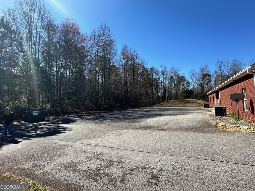 135 Midway Crossing, Cornelia, GA 30531 — photo 4