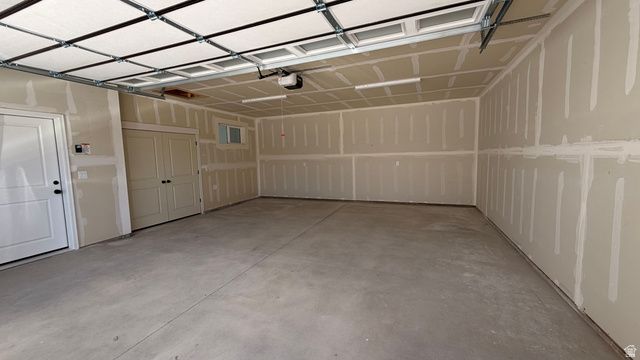 6093 W MCALPINE LN, West Valley City, UT 84128