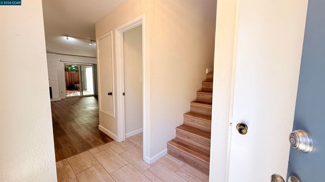 1065 San Ramon Valley Blvd, Danville, CA 94526