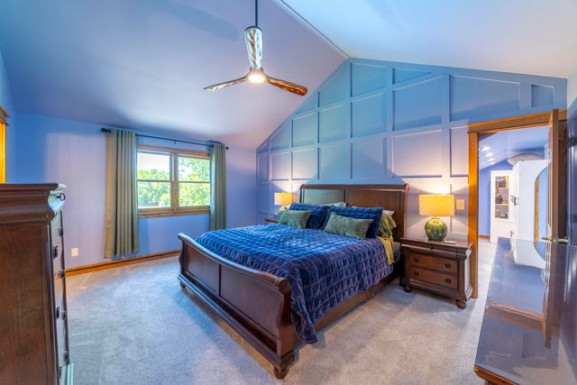 552 N 250 W, Valparaiso, IN 46385