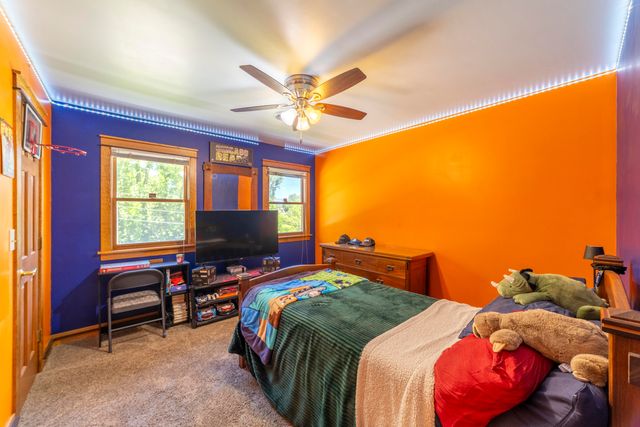 552 N 250 W, Valparaiso, IN 46385
