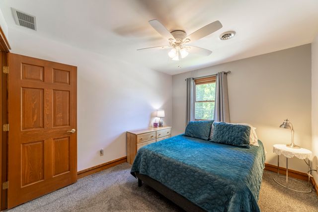 552 N 250 W, Valparaiso, IN 46385