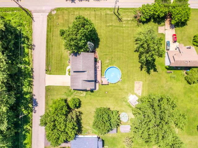 552 N 250 W, Valparaiso, IN 46385