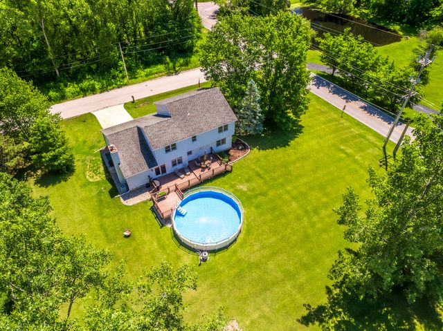 552 N 250 W, Valparaiso, IN 46385