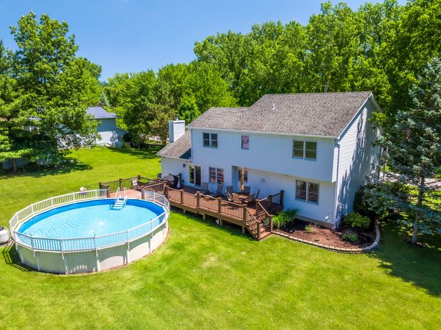 552 N 250 W, Valparaiso, IN 46385