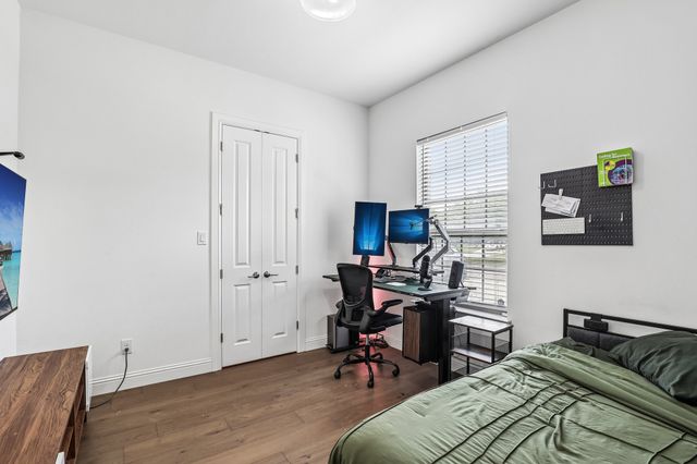 515 W Laureland Road, Dallas, TX 75232