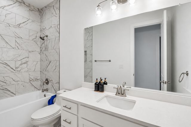515 W Laureland Road, Dallas, TX 75232