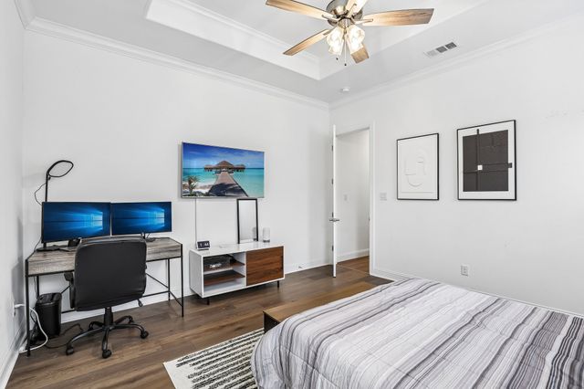 515 W Laureland Road, Dallas, TX 75232