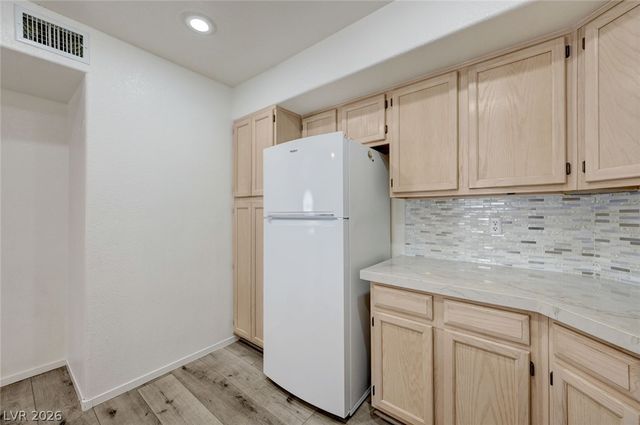 7950 West Flamingo Road 2168, Las Vegas, NV 89147