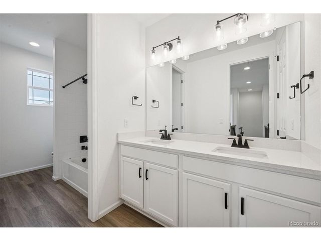 6552 N Malaya St, Aurora, CO 80019