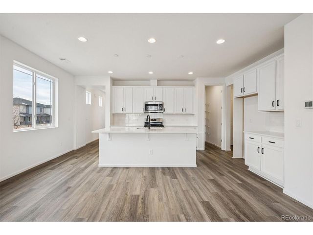 6552 N Malaya St, Aurora, CO 80019