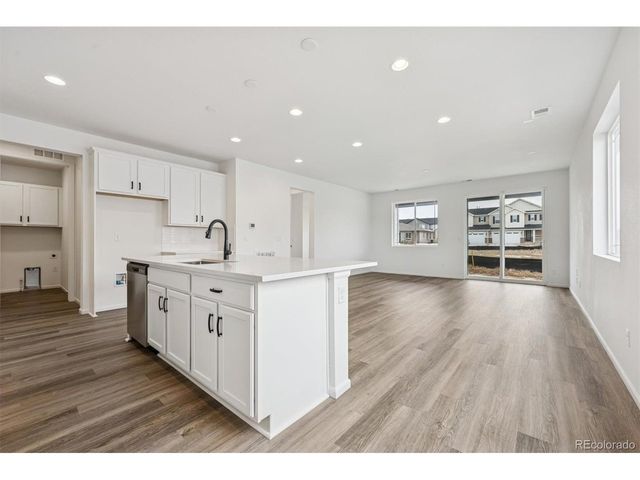 6552 N Malaya St, Aurora, CO 80019