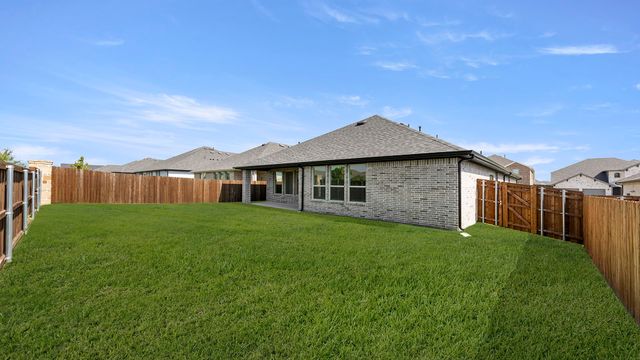 769 Grand Dale Drive, Lavon, TX 75166