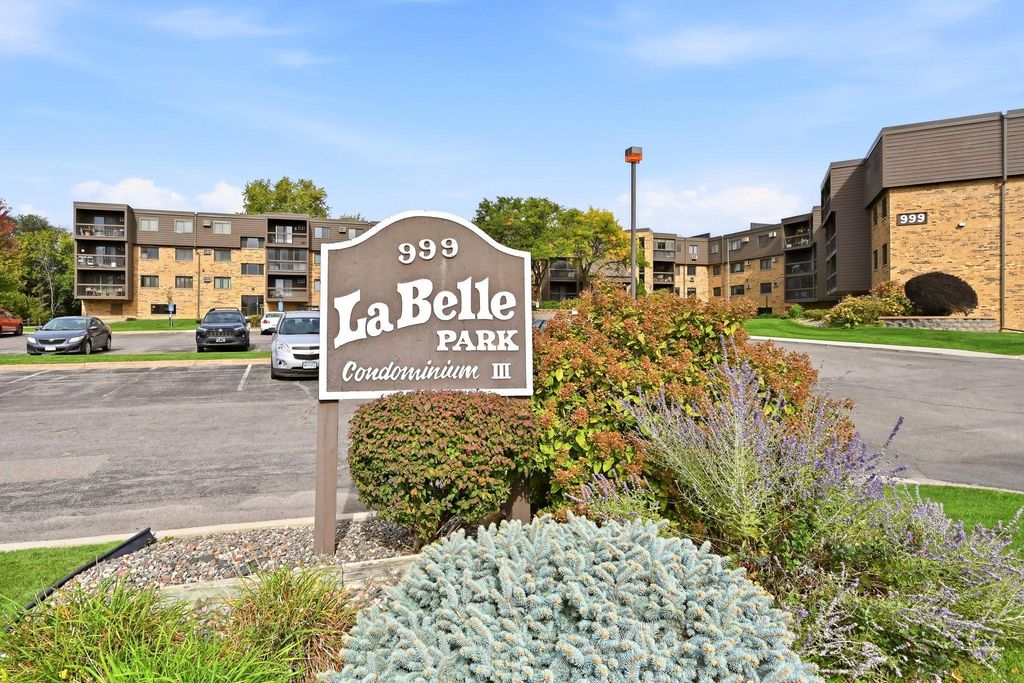 999 41st Avenue NE 210, Columbia Heights, MN 55421 — exterior