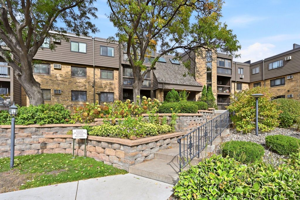 999 41st Avenue NE 210, Columbia Heights, MN 55421 — photo 5
