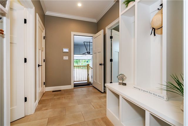 22 Saddlebrook Drive, Warwick, RI 02818