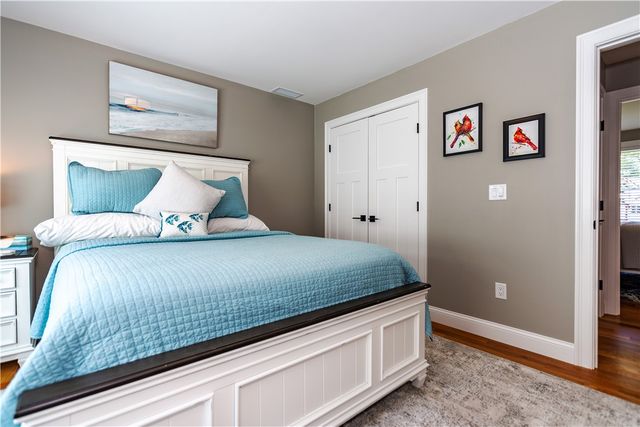 22 Saddlebrook Drive, Warwick, RI 02818