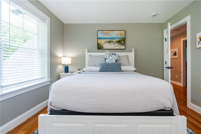 22 Saddlebrook Drive, Warwick, RI 02818