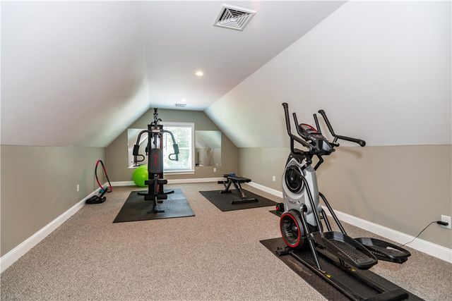 22 Saddlebrook Drive, Warwick, RI 02818