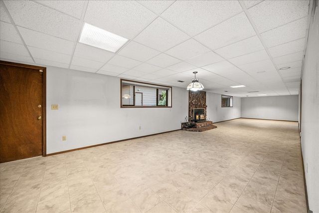 5209 W Myrtlewood Ct, Spokane, WA 99208