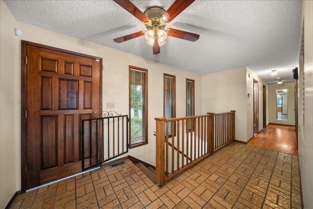 5209 W Myrtlewood Ct, Spokane, WA 99208