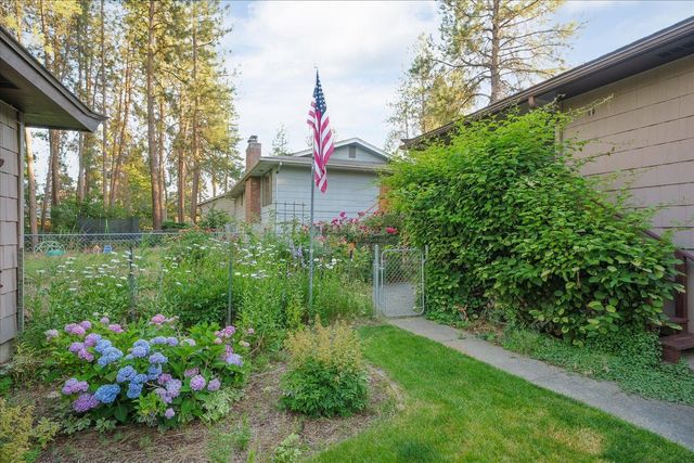 5209 W Myrtlewood Ct, Spokane, WA 99208